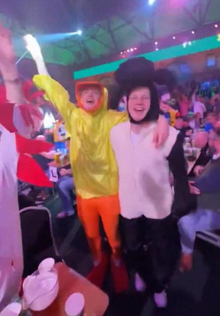 'Man Utd Transfer Target Sneaks into World Darts Championship Dressed as Shaun the Sheep!'