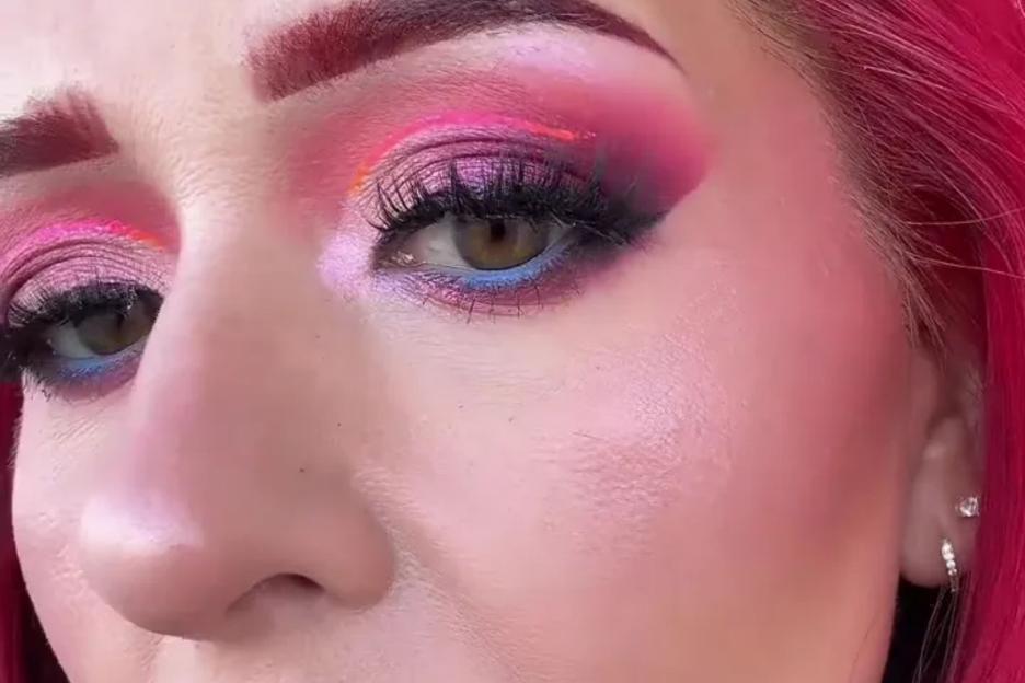 Discover the Ultimate Under-Eye Hack to Banish Dark Circles – Flawless Results All Day for Just £1.69!