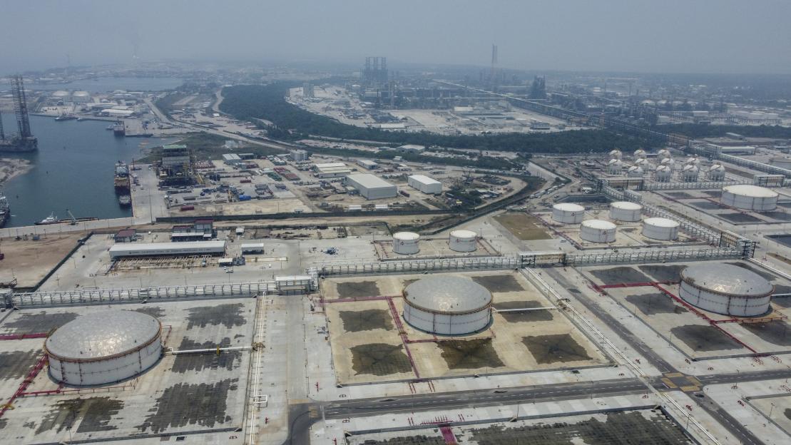 FILES-MEXICO-OIL-REFINERY-FIRE