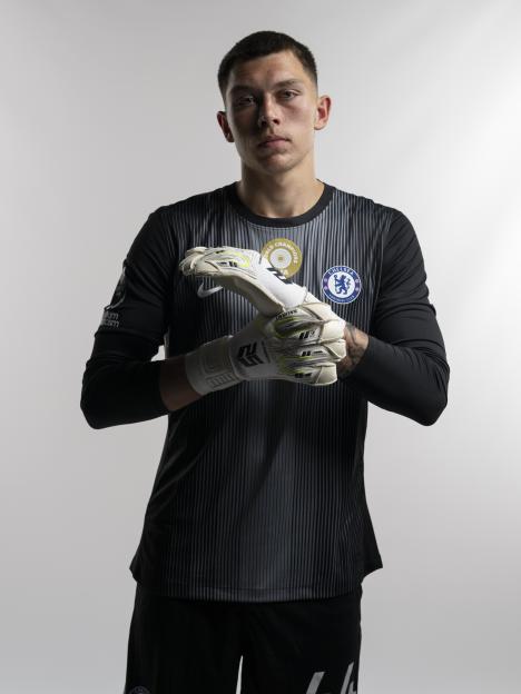 'Strasbourg Welcomes Chelsea Star for Trial as They Gear Up to Cash in £60 Million from Selling Two Premier League Disappointments'