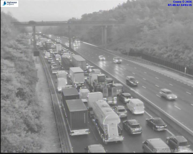 M3 Closed in One Direction as Firefighters Battle Lorry Blaze – Expect 60-Minute Delays!