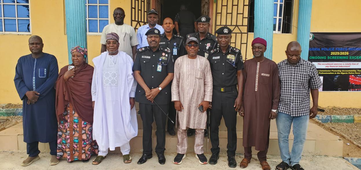 CP Tours Niger Police Recruitment Center, Praises Exercise for Its Transparency