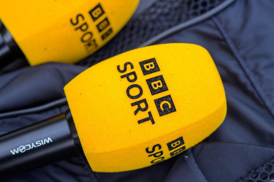 London, UK. 20th June, 2026. LONDON, ENGLAND JUNE 20 - BBC Sport microphone before the start of Day Four of the 2nd Rothesay Test Match game between England and New Zealand at Kia Oval on June 20, 2026 in London, England . (Photo by Keeran Marquis/Sp