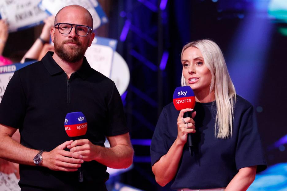 Emma Paton Channels Sue Barker in Darts with Her Smooth Delivery – But Sky Sports Is Missing Out on Another Star!