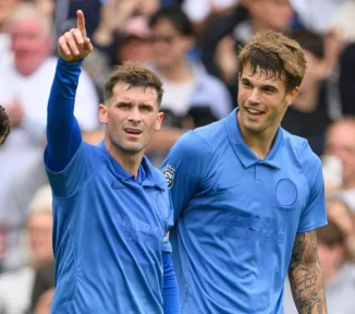 Fans claim Brighton have turned up in ‘golf kit’ for Arsenal clash as one-off shirt divides opinion