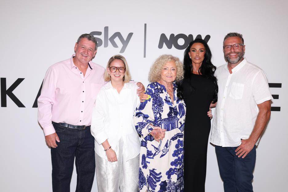 Paul Price, Sophie Price, Amy Price, Katie Price, and Dan Price at the launch of "Katie Price: Nothing To Hide".