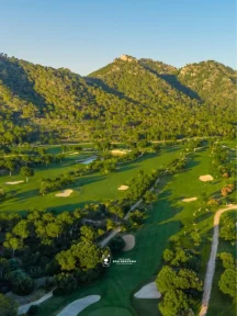 "Discover Majorca’s Premier Golf Course: 7-Night Getaway with Flights and Beach Hotel for Under £600!"