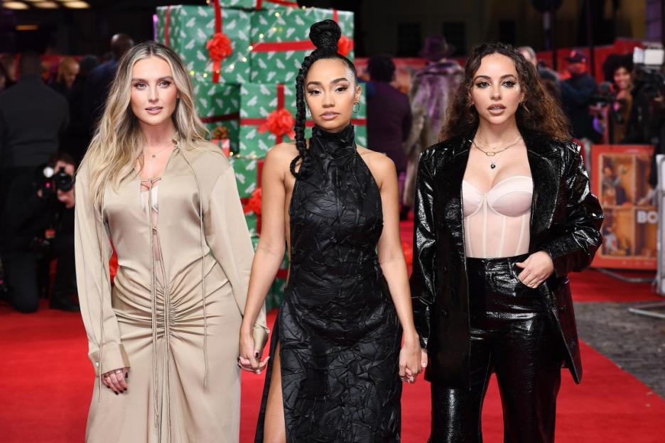 The cast of "Boxing Day" at the film's premiere.