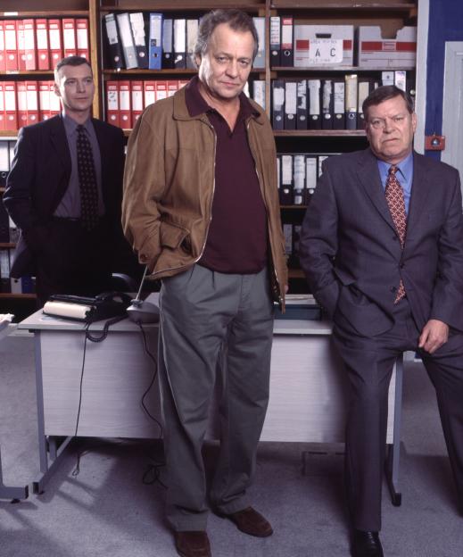 Dalziel and Pascoe : S8 : Ep1 A Game Of Soldiers