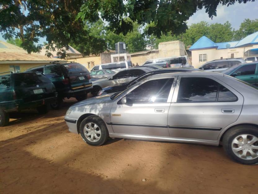 Police Seize Cars for Registration and Tinted Glass Violations Amid Rising Security Worries