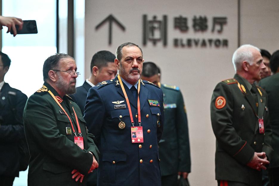 CORRECTION / CHINA-DEFENCE-SCO