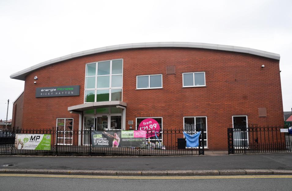Tributes outside énergie Fitness, Hyde, in memory of Ricky Hatton.