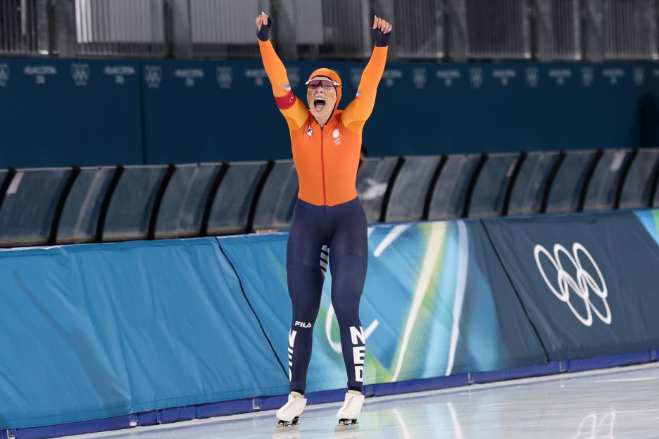 Jutta Leerdam of the Netherlands celebrates setting an Olympic record in the Women's 1000m Speed Skating.