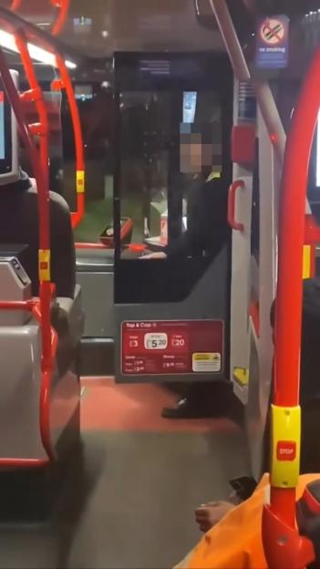 NINTCHDBPICT001071017522