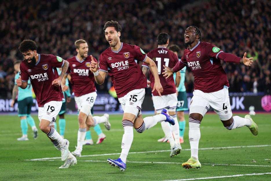 West Ham Thrashes Wolves 4-0: Castellanos and Mavropanos Shine, Pushing Spurs into Relegation Zone!