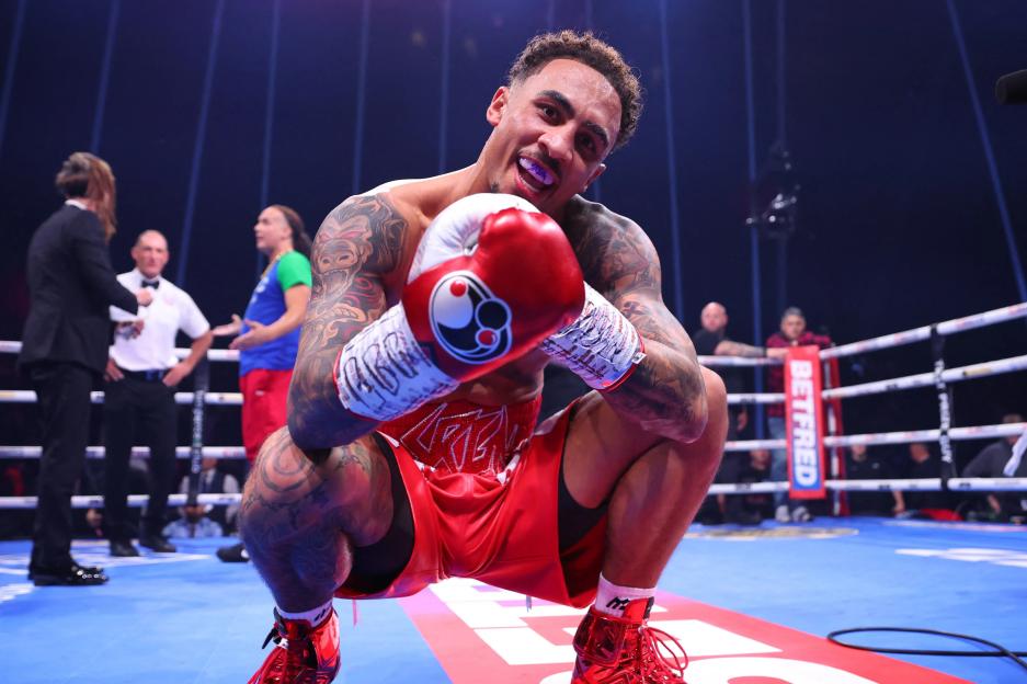 Ben Whittaker vs. Richard Rivera LIVE: Undefeated Brit Takes on American Debut Before Zayas vs. Ennis – Stay Updated!