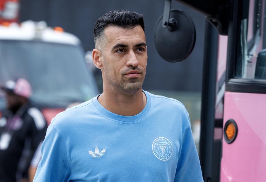 Sergio Busquets, 38, Takes First Coaching Role as Assistant to Chelsea Title Winner
