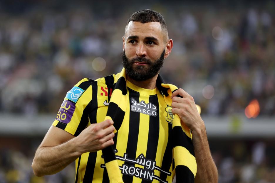 Breaking News: Benzema's Contract on the Chopping Block!