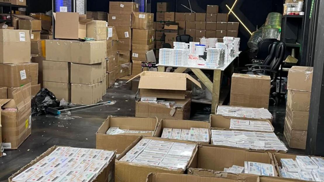 NINTCHDBPICT001045048983