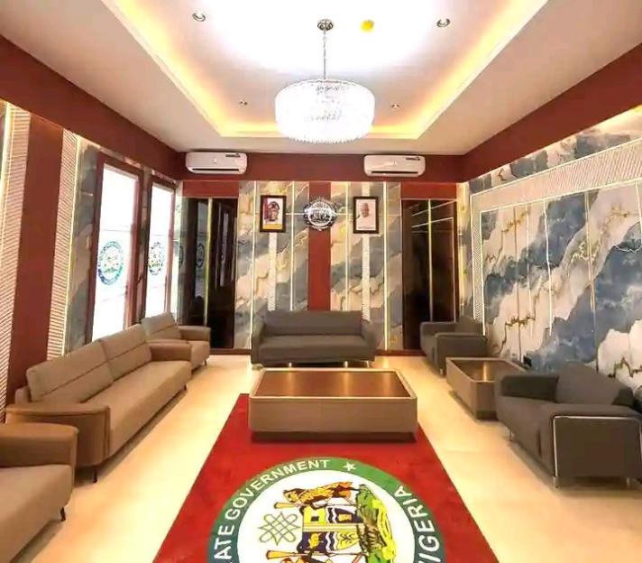 Fb-img-17768414893347745