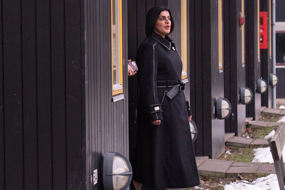 Home Secretary Urges PM to Stay Course on Migrant Crackdown After Tough By-Election Defeat