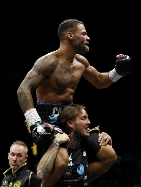 Boxing In Leeds - Callum Simpson v Troy Williamson