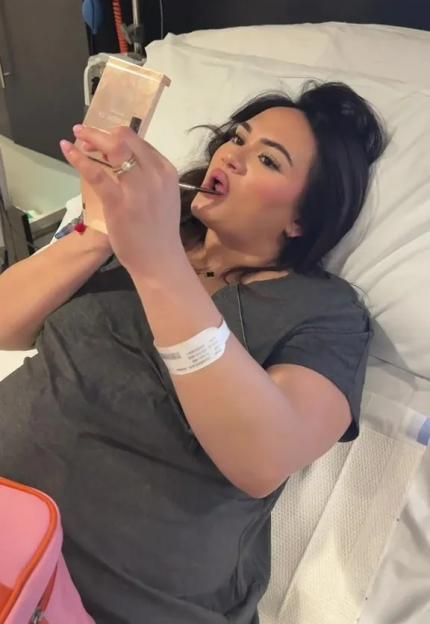 'First Love Is Blind UK Mom Dazzles with Glam Makeup Just Minutes Before Labor to Make a Lasting First Impression!'