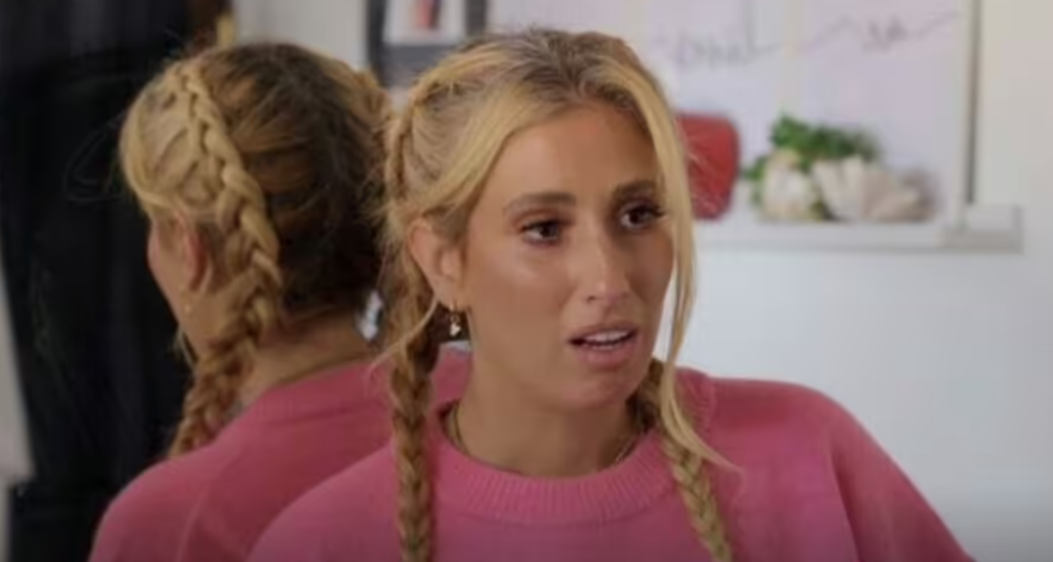 Stacey-solomon-fights-back-tears-975138789-1