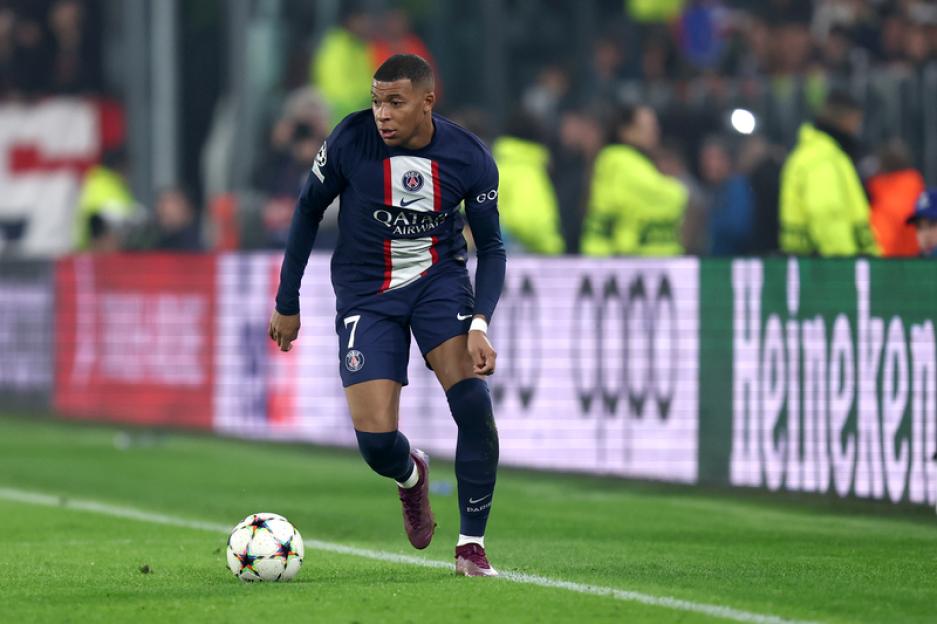 2026 World Cup: Mbappe Surpasses Klose and Takes the Lead Over Messi in Golden Boot Battle!