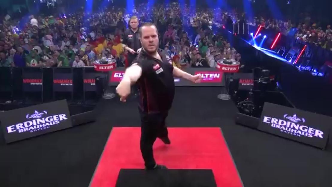 NINTCHDBPICT001071614897