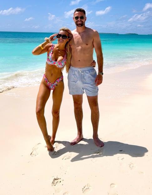 Laura Anderson Opens Up About the Challenges of Christmas in a Blended Family – But She's Feeling Stronger Than Ever with Her Boyfriend!