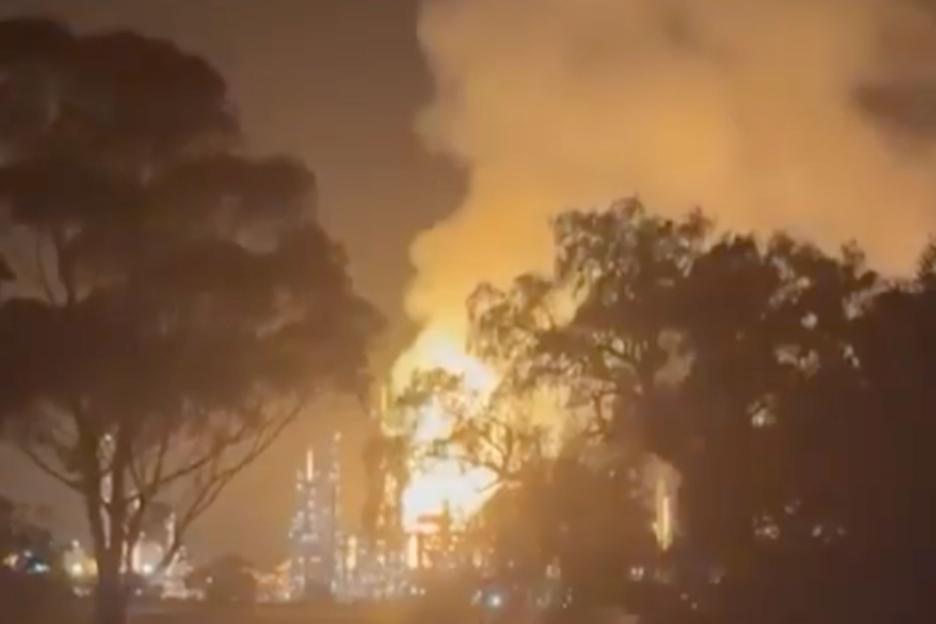 Massive Fire Breaks Out at Oil Refinery, Smoke and Flames Visible for Miles; Residents Urged to Stay Indoors and Keep Windows Closed