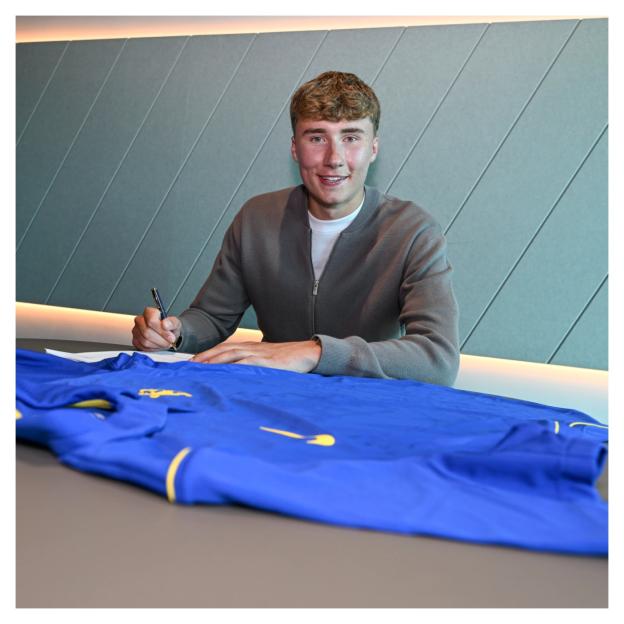 Chelsea Secures Osborne from Hearts in Latest Transfer Move