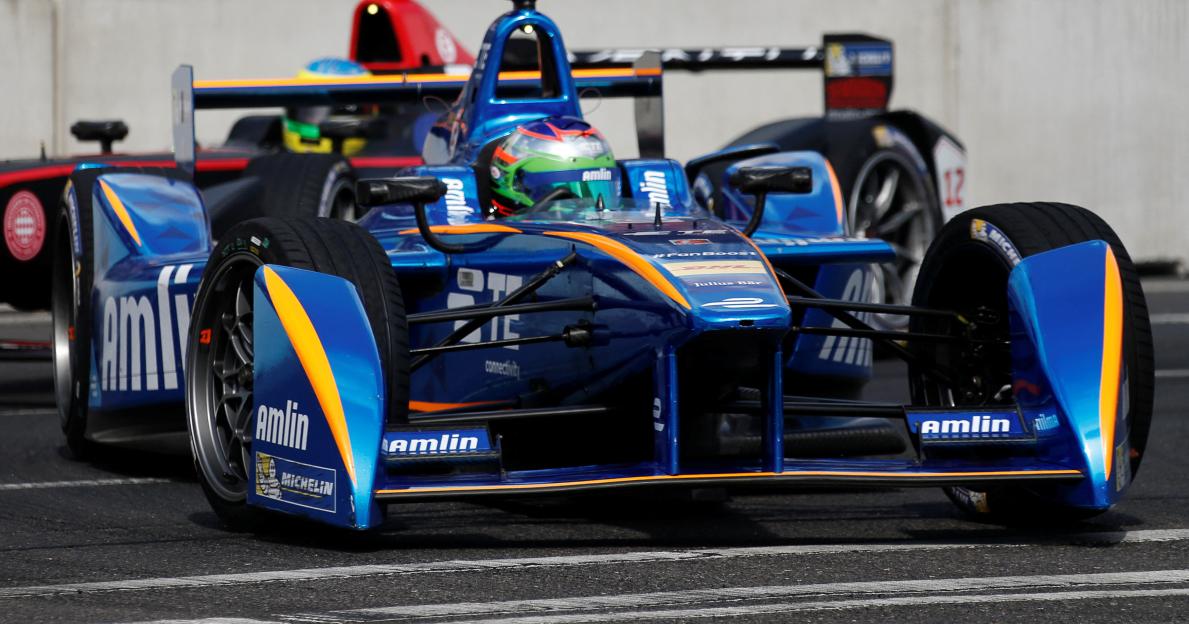 Formula E London LIVE UPDATES: Thrilling NINE-WAY title battle kicks off as British rivals face off in epic double header!