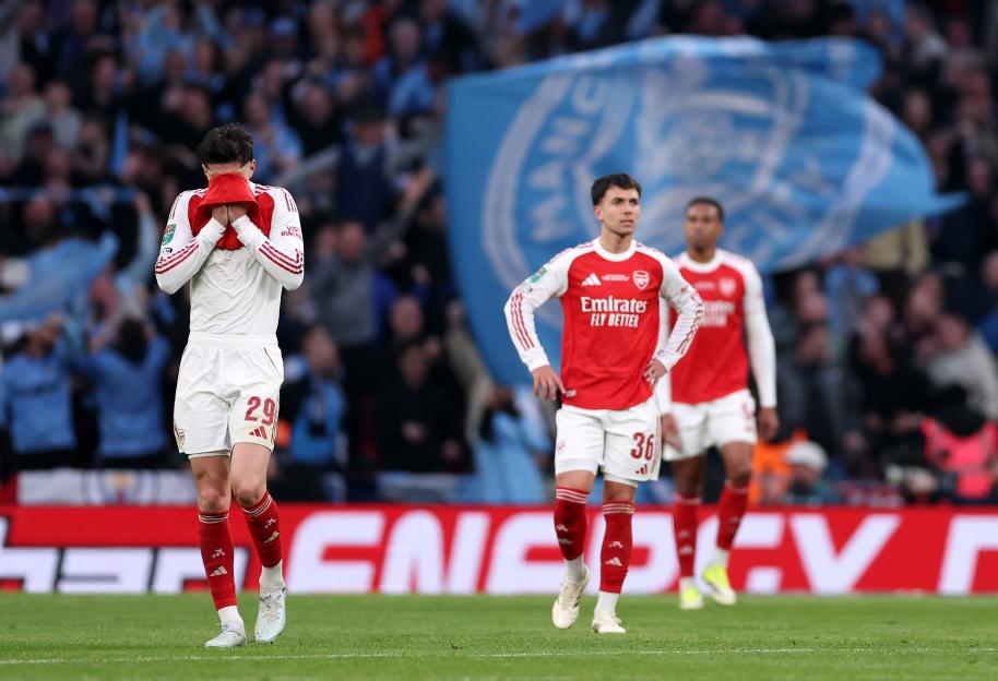Kai Havertz of Arsenal looking dejected with his face in his hands during the Carabao Cup Final.