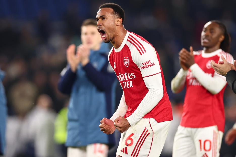 Brighton & Hove Albion v Arsenal - Premier League