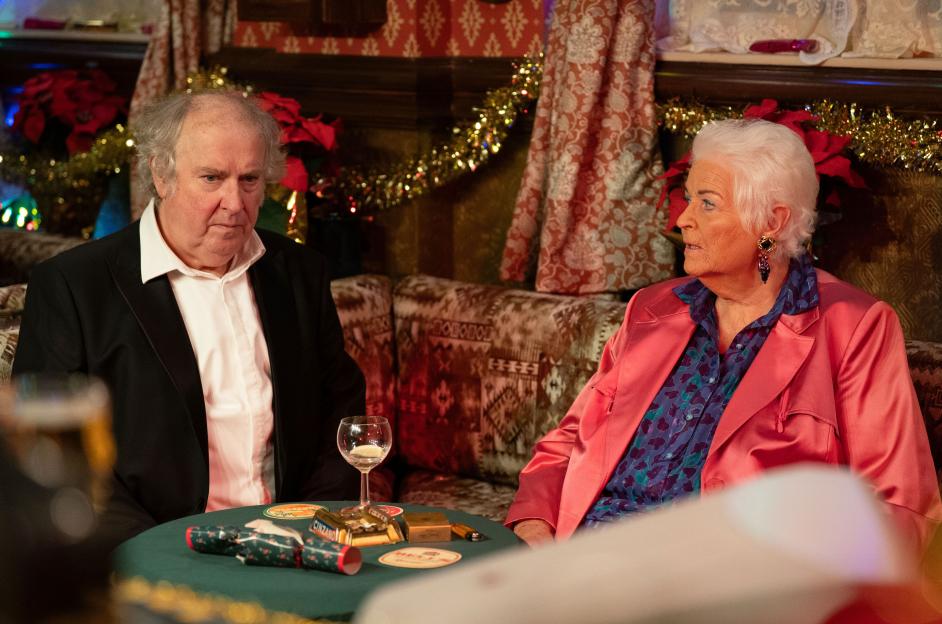 540485,TITLE:Eastenders