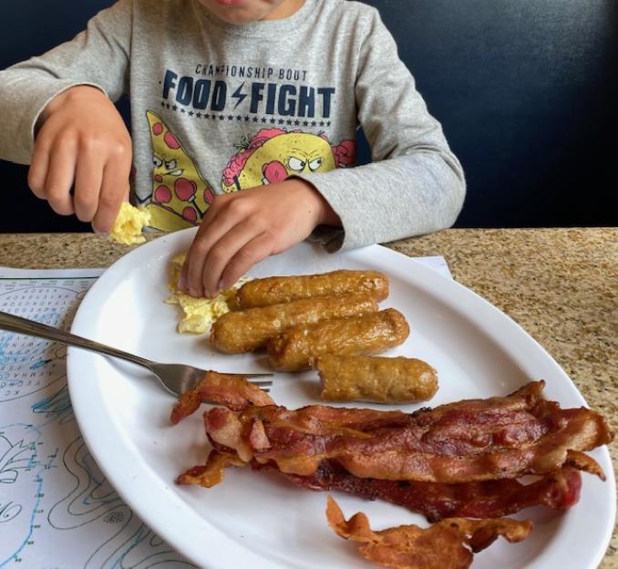 Mum feeding kids burgers, bacon and butter DAILY urges people to follow THIS diet to prepare for WW3.