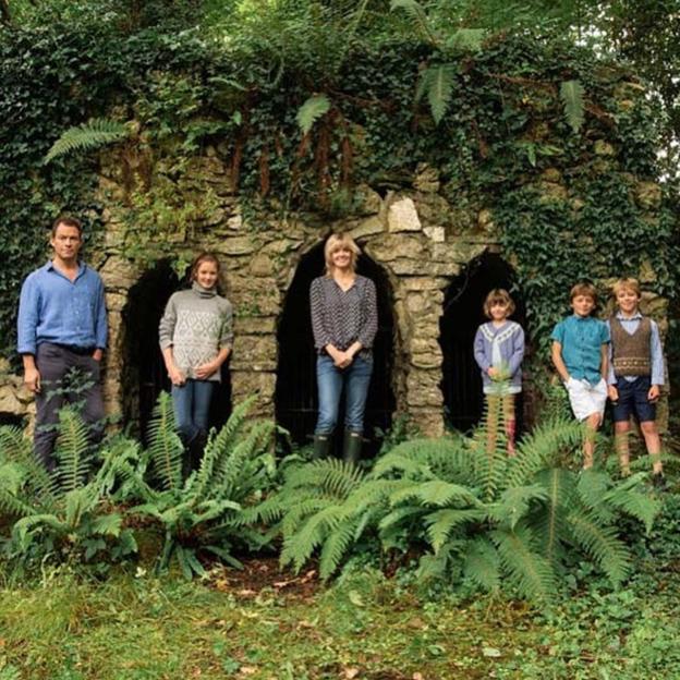 NINTCHDBPICT000627196112