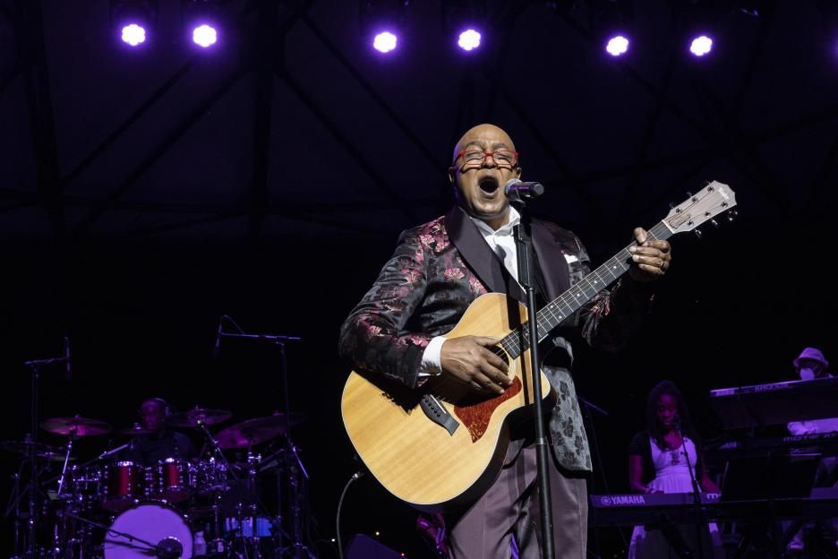Peabo Bryson And Regina Belle In Concert - Detroit, MI