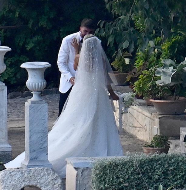 EXCLUSIVE: ** PREMIUM EXCLUSIVE ** * MUST CALL FOR PRICING BEFORE USAGE * "Love Island" stars Tom Clare And Molly Smith Marry In Mallorca - 22 Aug 2026