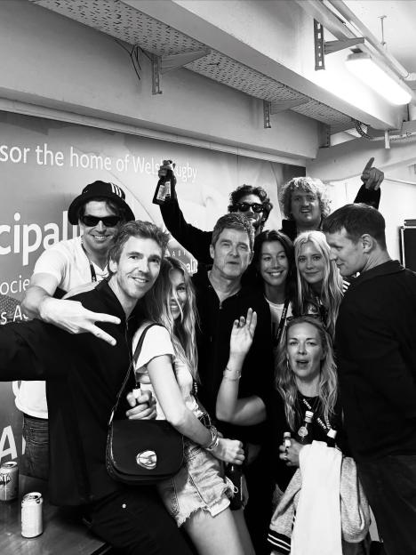 NINTCHDBPICT001064954229