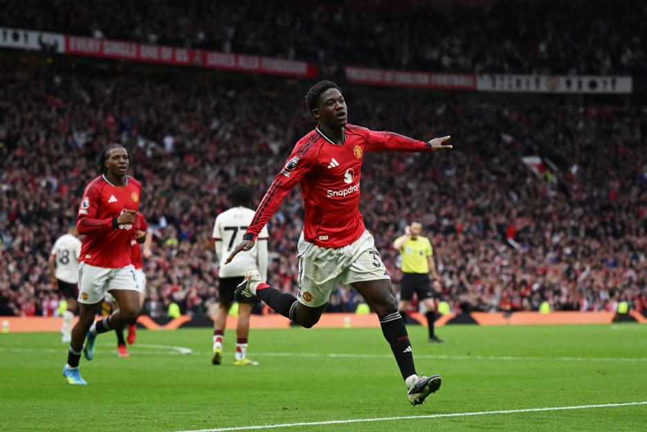 Manchester United v Liverpool - Premier League