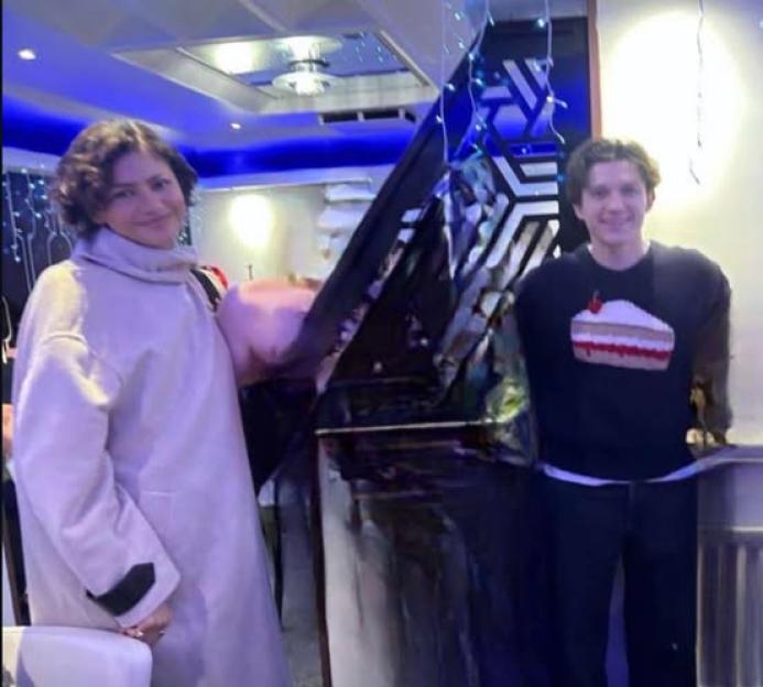 Zendaya and Tom Holland at Everest Lounge.