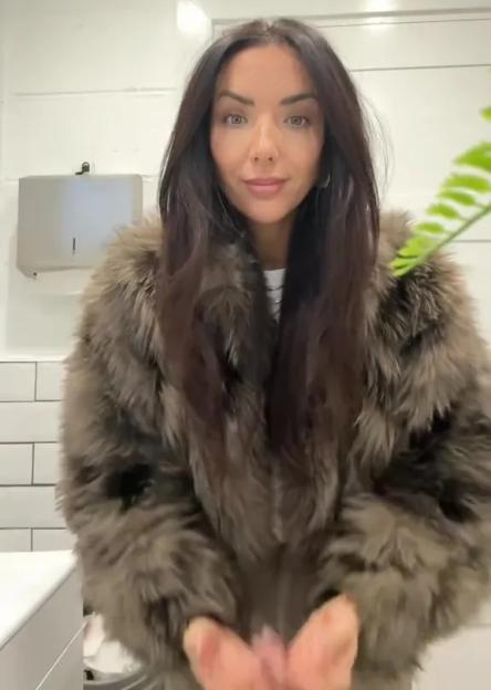 NINTCHDBPICT001049959406