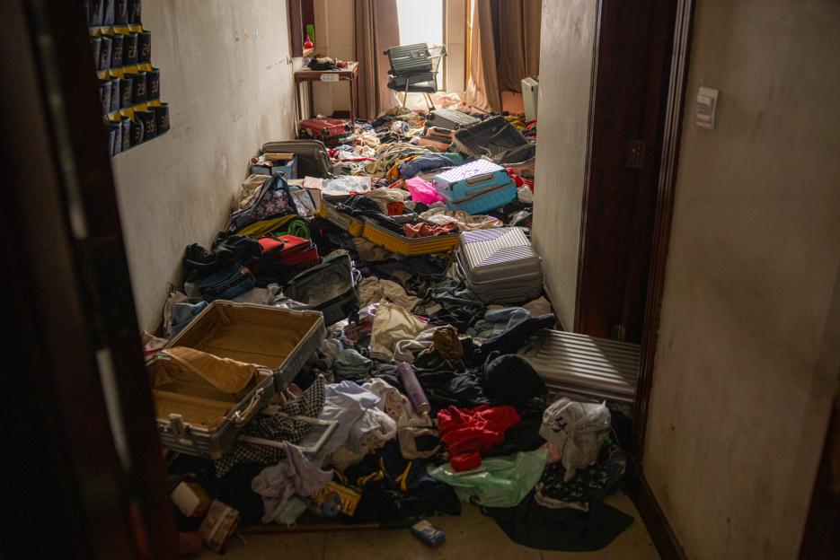 Thai Military Escorts Journalists To Abandoned Scam Centre