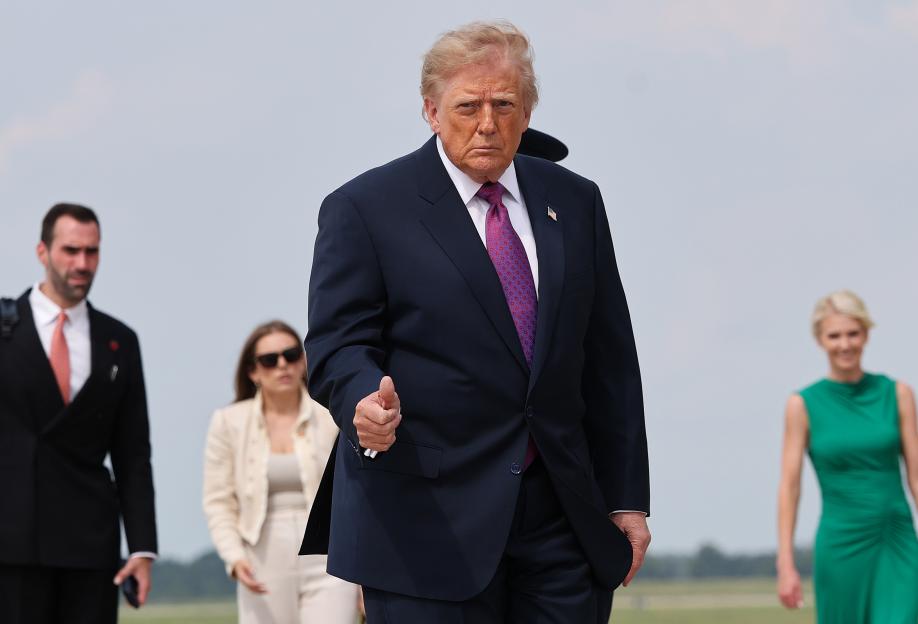 Trump Contemplates Renaming Strait of Hormuz to Honor Himself, Declares It "Now Belongs to the U.S."