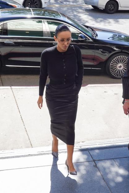 Bianca Censori dresses DOWN for her Los Angeles court appearance