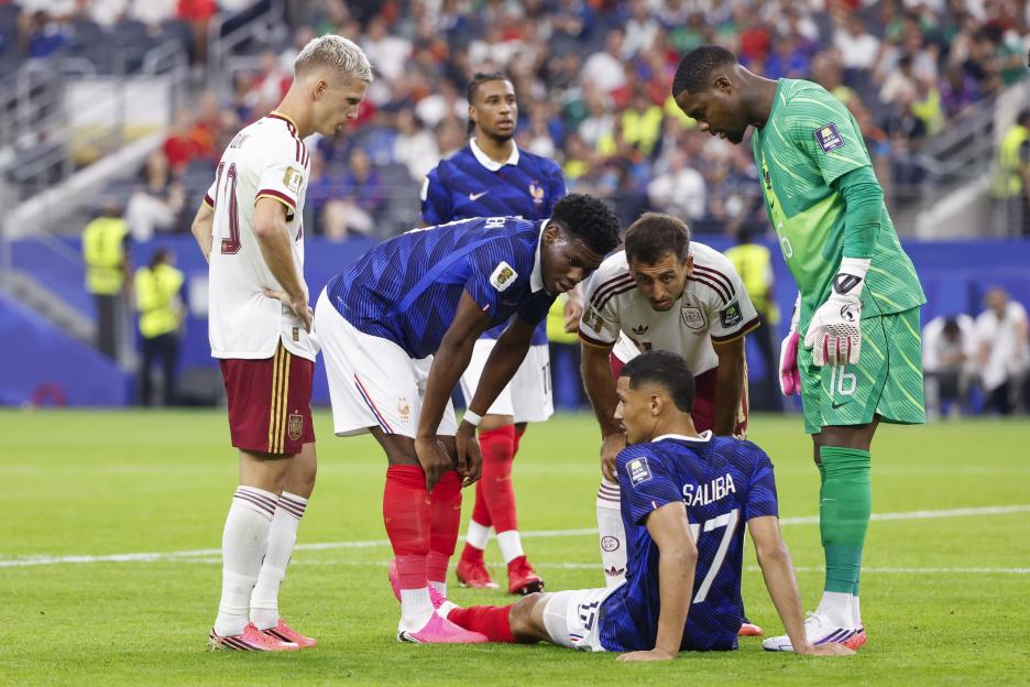 Arsenal's William Saliba Faces Surgery Decision After World Cup Injury Update