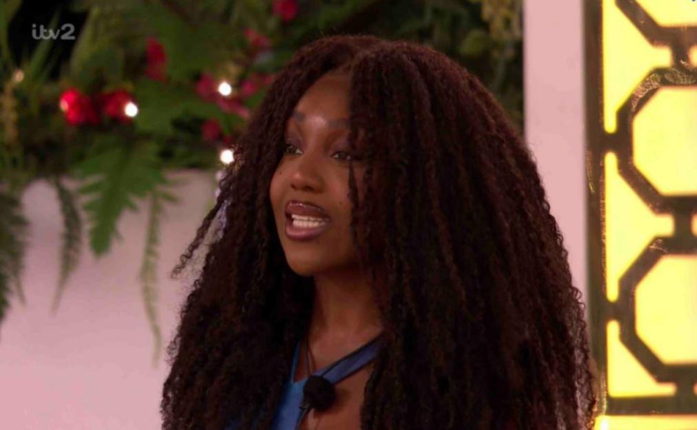 Love Island All-Star Faces Backlash for 'Free Holiday' Claims as Fans Insist 'She Has No One in There'